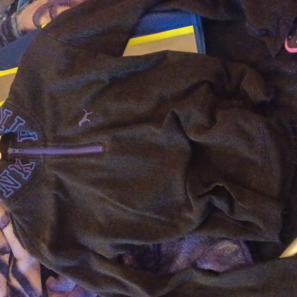 VS Pink half zip